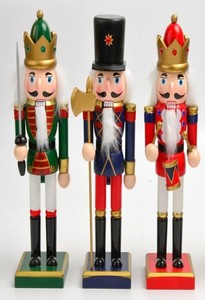 HRESTAČ-NUTCRACKER MF22-556