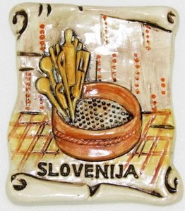 MAGNET SLOVENIJA         3831087834229