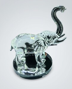 005235 SLON STEKLENA FIGURA